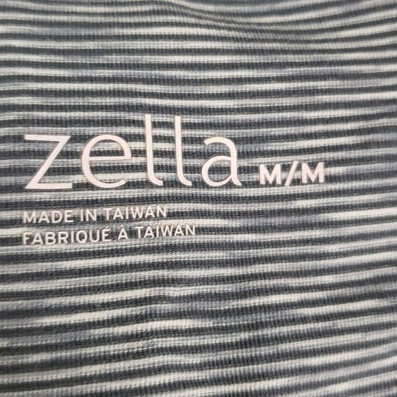 Zella 💟 Grey Striped Racertop Tank Top - Picture 10 of 12